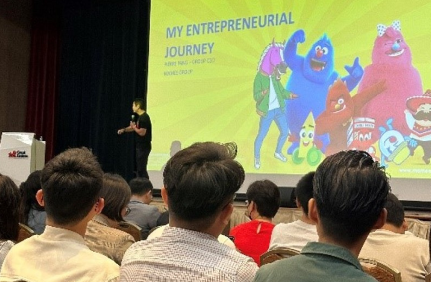 世纪向学生传授来自业界巨头的创业智慧