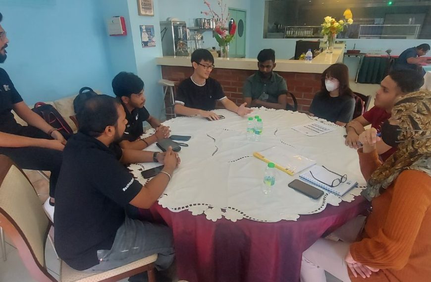 Kelab Hospitaliti Mengalu-alukan Ahli Pasukan Baharu di Mesyuarat Tahunan