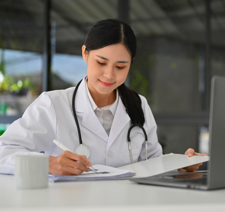 Medicine faculty working with students at SEGi University and Colleges