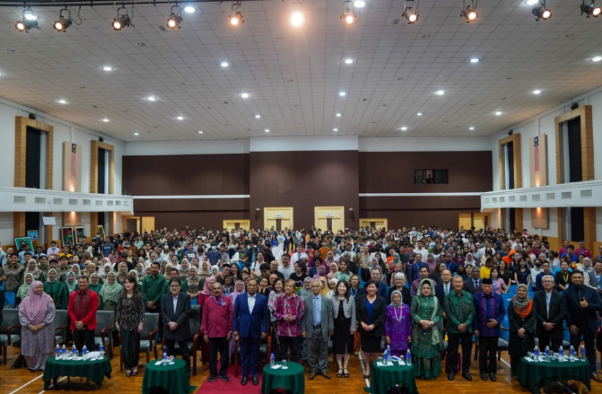 庆祝坚韧不拔的传统：牙科学院院长推出新自传