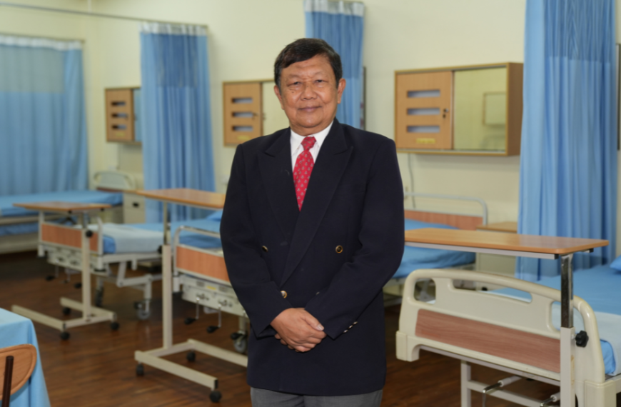 医学、护理与健康科学学院迈入全新领导时代