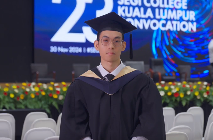 Jonathan Yen: Dari Rekaan Majalah Sekolah ke Pembangunan Permainan